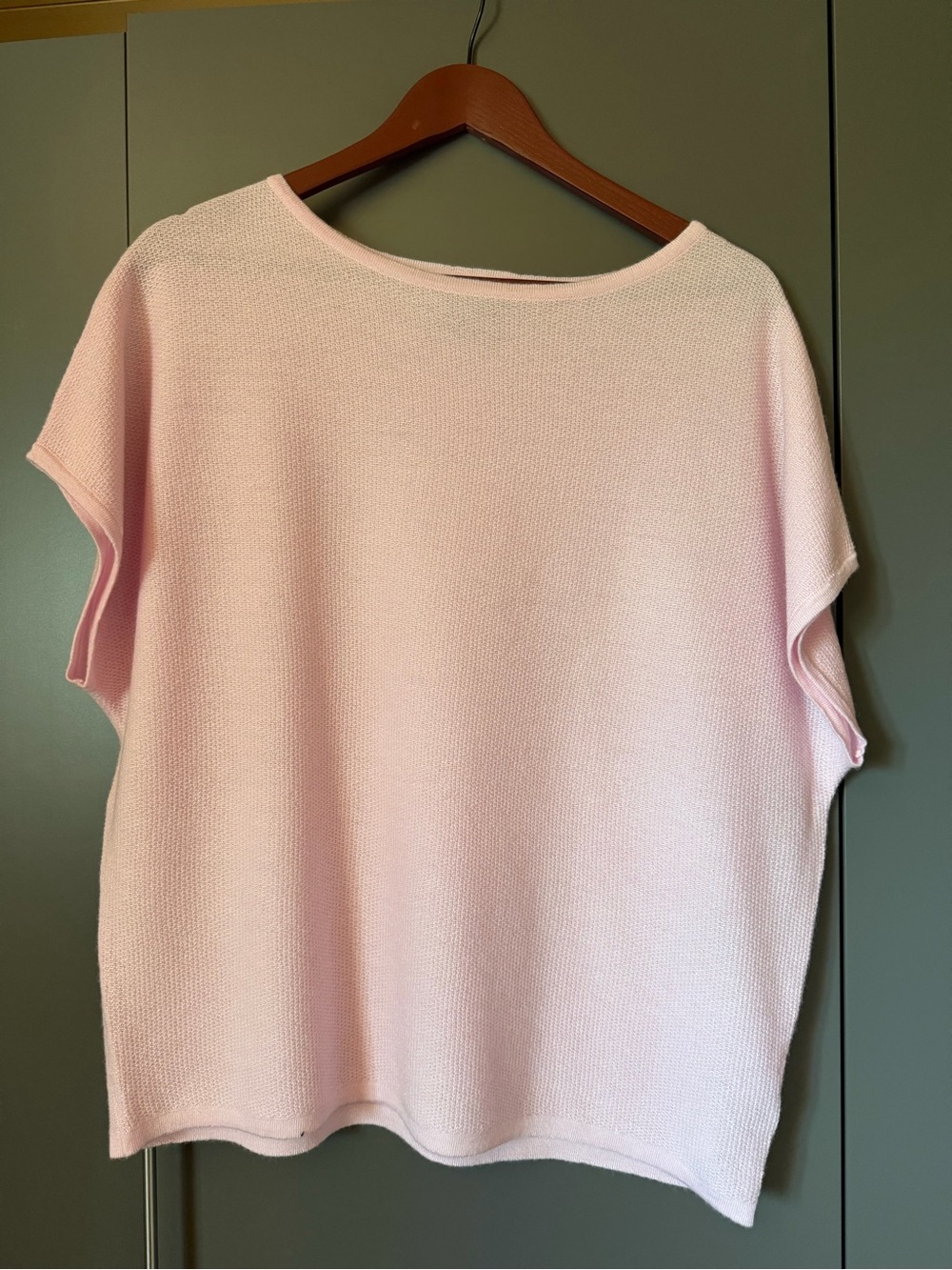 Nicole Miller 100% Extra Fine Merino Wool Blush Pink Top L (NWOT)